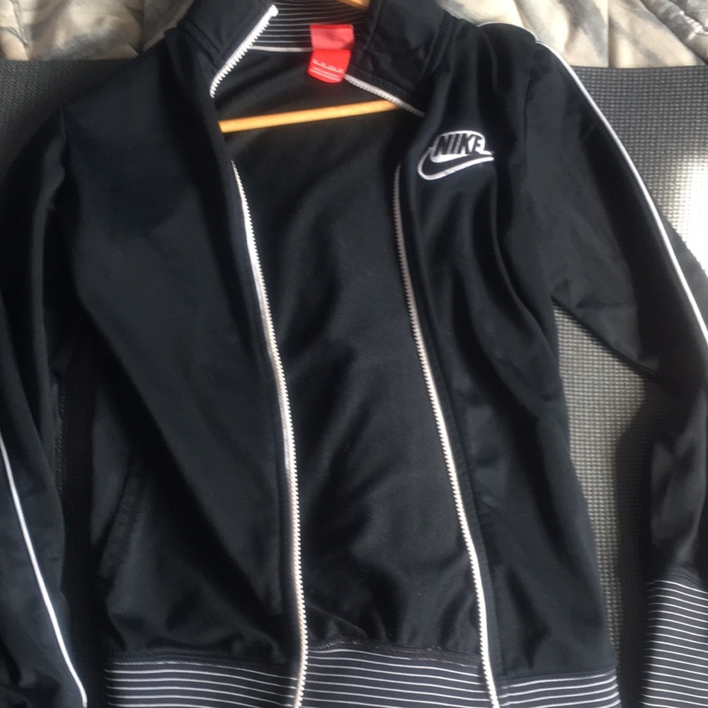 Nike sweater